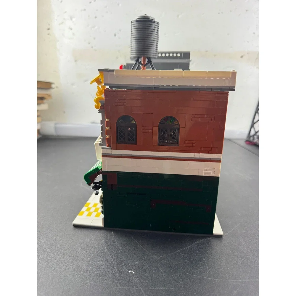 Good Choice Coffee Hotel Building Block Set DZ6113 Modular City Architecture